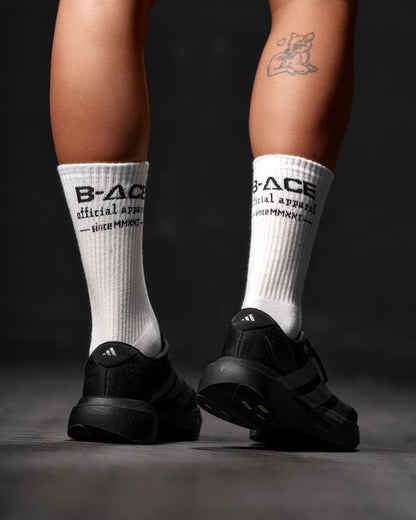 Socks White / Black Horizontal Back